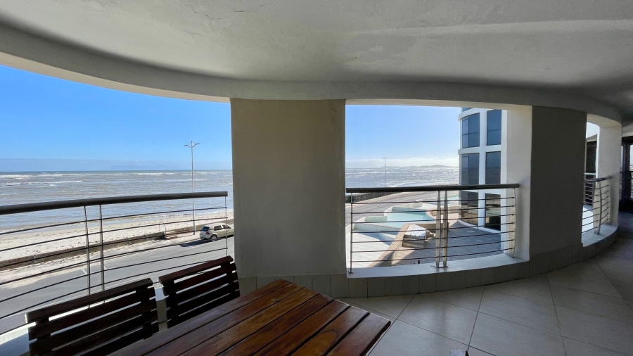 3 Bedroom Property for Sale in Strand South Western Cape